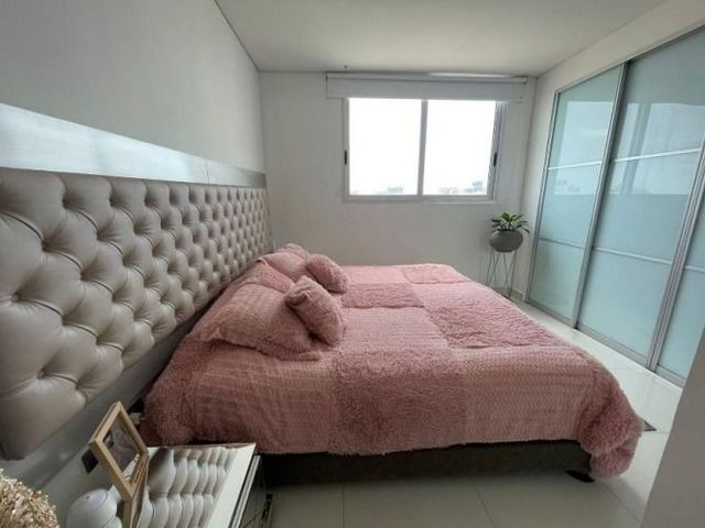 APARTAMENTO AMOBLADO EN RIOMAR