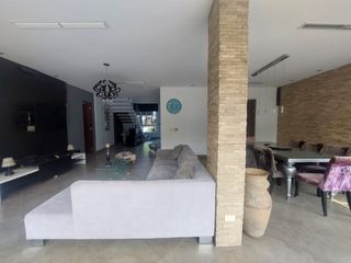 Isla Mocolí, Se renta hermosa casa 3 dormitorios amoblada con jacuzzi