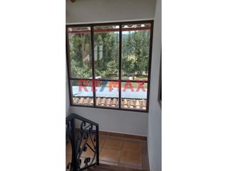 Foto 11 de Se Alquila Casa Semi Amoblada En Huayoccary! Valle Sagrado.