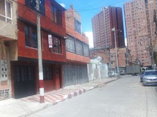 Foto 2 de VENDO CASA  HERMOSA  Y RENTABLE  EN  BOSA LA  LIBERTAD.