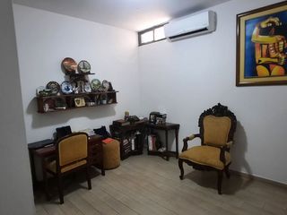 Foto 4 de Casa en Venta, Centro, Manta, Ecuador