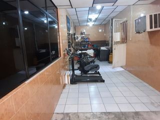 Foto 7 de Casa en Venta, Centro, Manta, Ecuador