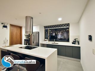 Foto 5 de Av. Ordoñez Lasso, Venta de Departamento AMOBLADO