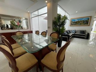 Foto 6 de SE ALQUILA CASA Y 4 MINIDEPAS EN EL MISMO INMUEBLE