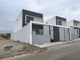 Foto 2 de Casa De Venta En Manta Zona Norte De Manabí