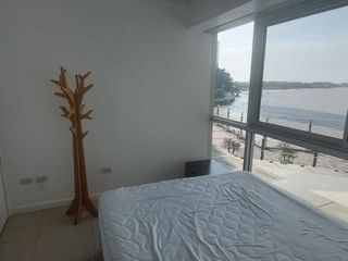 Foto 5 de Puerto Santana, Vendo Hermoso Dto. con vista al Rio