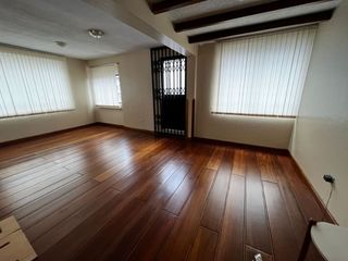 Foto 7 de Arriendo Amplio Departamento para Oficinas en el Batan Alto