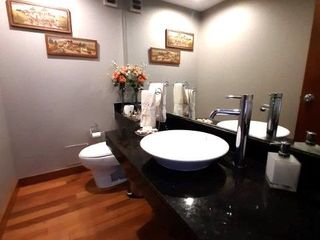 Foto 4 de VENDO DEPARTAMENTO EN LA EXCLUSIVA AVENIDA CERROS DE CAMACHO - SURCO