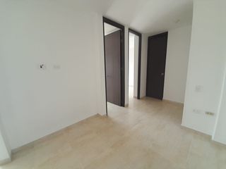 Foto 9 de SAN LORENZO DE PROVENZA 1