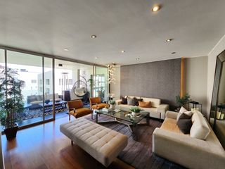 Foto 2 de Lujoso Departamento en Venta – Circunvalación del Golf Los Incas