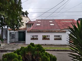 Se vende Casa barrio Morato Bogota