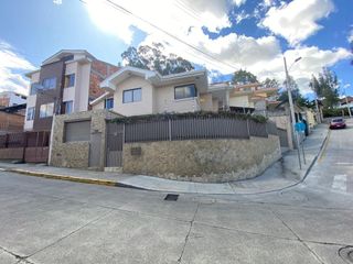 Casa en venta, Complejo de Totoracocha