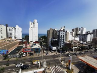 Ultimo Dúplex de Estreno con Estacionamiento doble lineal a Una Cuadra del Malecón de La Marina - Miraflores