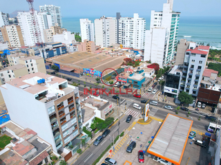 Ultimo Dúplex de Estreno con Estacionamiento doble lineal a Una Cuadra del Malecón de La Marina - Miraflores