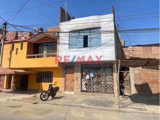 Venta De Casa En Buenos Aires Sur- Doble Frente-371M2