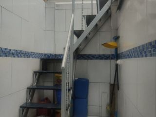 Foto 36 de SE VENDE EXCELENTE CASA EN MODELIA , 5ALCOBAS FRENTE A PARQUE