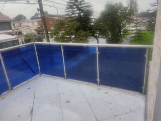 Foto 9 de SE VENDE EXCELENTE CASA EN MODELIA , 5ALCOBAS FRENTE A PARQUE