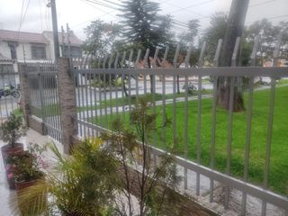 Foto 18 de SE VENDE EXCELENTE CASA EN MODELIA , 5ALCOBAS FRENTE A PARQUE