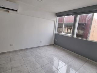 Suites en Alquiler en el Centro de Guayaquil,  Remodeladas, 1 Habitación, 1 Baño, Excelente Ubicación.
