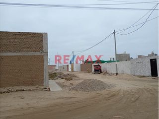 Ocasión!!!Terreno En Esquina En 2Da Línea De Playa-Huanchaquito-350M2-$35.000 ID 1061696