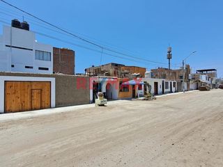 ¡Oportunidad Única En Punta Hermosa! Venta De Casa De Playa De 3 Pisos En Buena Zona