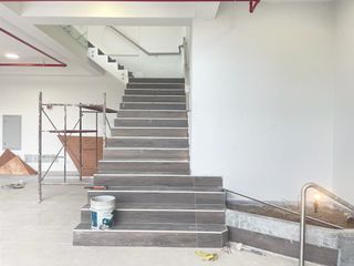 Foto 4 de Alquiler de Local Comercial 500 m2 en Independencia