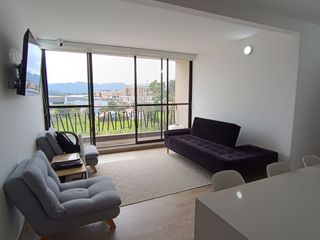 Arriendo de Moderno Apartamento en Cajicá: 75 m² con Piscina y Ascensor en Conjunto Cerrado