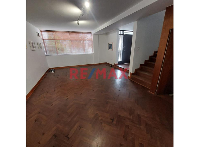 Casa en Venta en Barranco – další