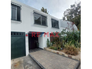 Foto 2 de Casa En Venta En La Mejor Calle De Barranco