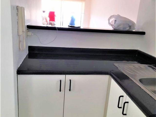 Dpto en Piso 9 - Av Sergio Bernales - Vista a Parque - 77 m² - 02 Dorm.