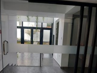 Foto 2 de EN VENTA AMPLIO Y HERMOSO PENTHOUSE DÚPLEX DE ESTRENO.