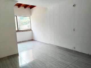 PR17052 Casa en arriendo en el sector Transversal La Superior, Medellin