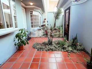Foto 2 de VENTA Casa EN PUERTAS DEL SOL - 100m de Plaza Soleil