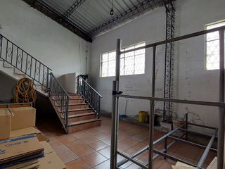 Foto 6 de Guamaní Urgente  en Venta. . Bajo de Precio. ¡¡¡¡¡. Galpon Industrial Zona 3 , Oficinas y Viviendas.