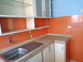 Foto 3 de GRAN VENTA DE DEPARTAMENTO CERCA AL HOSPITAL CAYETANO