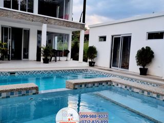 Foto 5 de PROPIEDAD DE LUJO EN VENTA, Sector Malapamba C1335