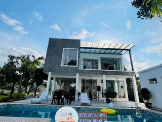 Foto 1 de PROPIEDAD DE LUJO EN VENTA, Sector Malapamba C1335