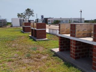 Foto 15 de Vendo Terreno 700Mts En Condominio Select Homes Pisco