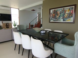 Foto 11 de AMPLIA CASA CAMPO EN VENTA-URB.LA MOLINO- LOS EJIDOS- PIURA