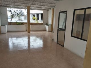 Foto 1 de SAUCES 6, VILLA 3 PLANTAS, CON TERRAZA, ACEPTO BIESS