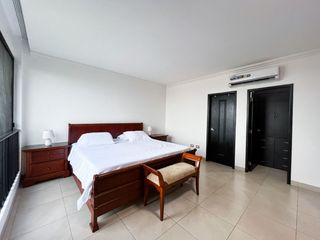 Venta Departamento Bosque de La Costa