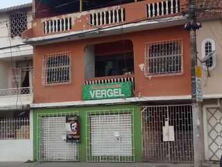 Foto 2 de SE VENDE CASA RENTERA EN FLORESTA 2