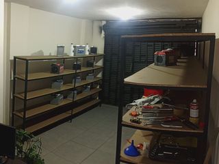 Foto 2 de Casa en VENTA, Sector semi-comercial tras el Santa Maria del Terminal Quitumbe, Sur de Quito, Ecuador
