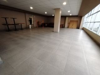 Foto 4 de ALQUILO LOCAL DE 5 PISOS EN EL CENTRO HISTORICO EXCELENTE UBICACION – MUY CERCA DE LA PLAZA DE ARMAS- JIRON ICA
