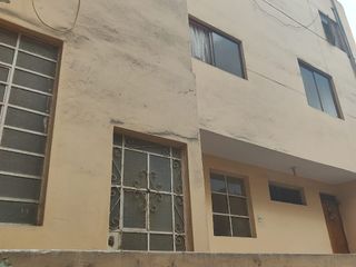 Foto 16 de CASA EN VENTA COMO TERRENO MIRONES BAJOS
