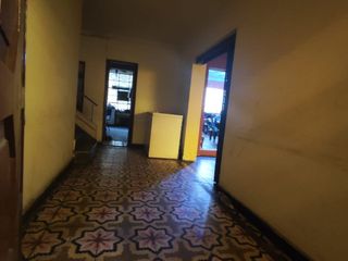 Foto 3 de CASA EN VENTA COMO TERRENO MIRONES BAJOS