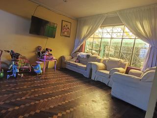 Foto 6 de CASA EN VENTA COMO TERRENO MIRONES BAJOS