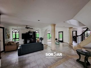 Casa en venta en Villa Santos