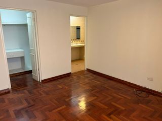 Céntrico y cómodo departamento vista a calle en 1er piso, Corpac, San Isidro