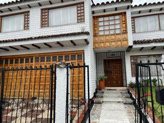 VENTA CASA NIZA NORTE